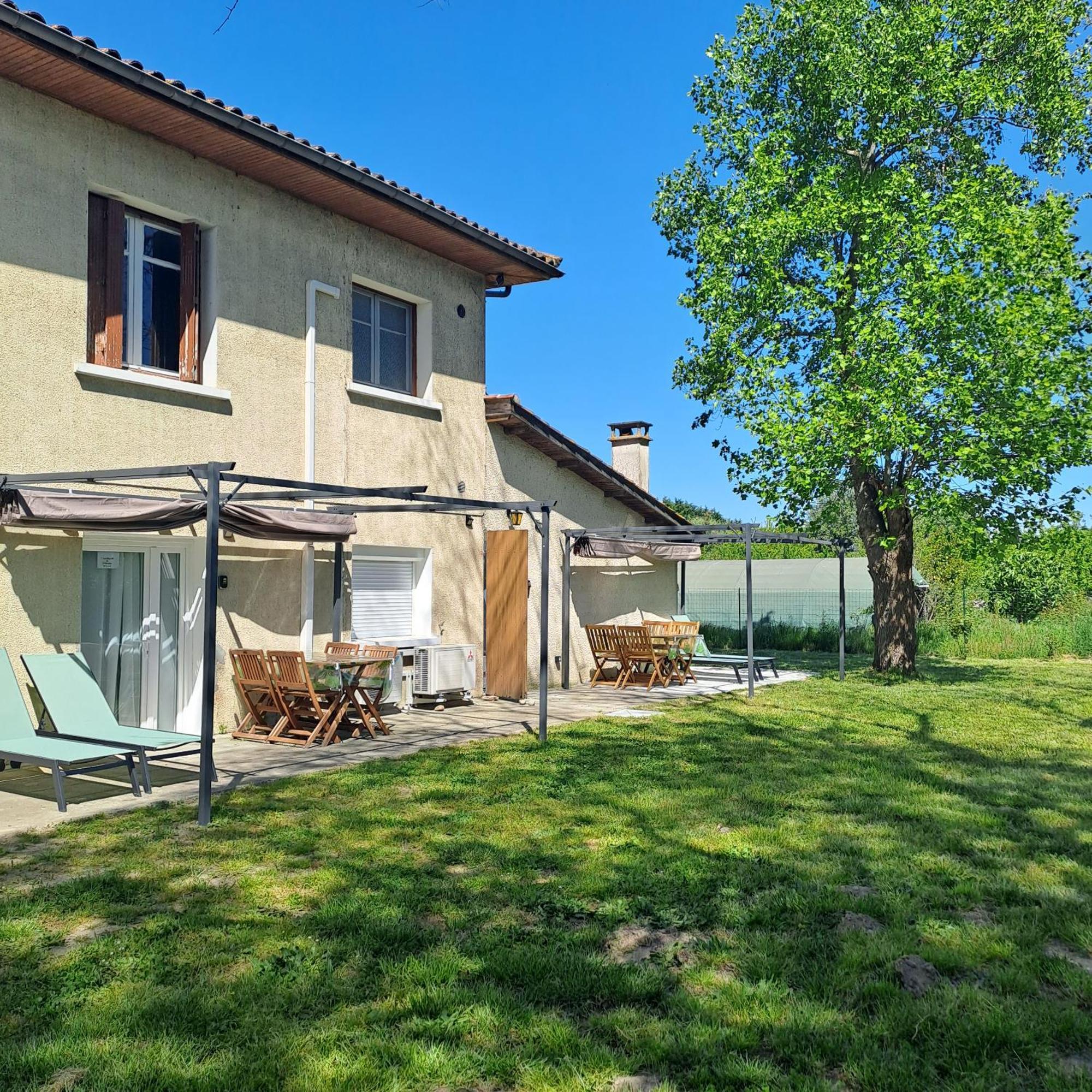 Gites De L'Akwaba Buzet-sur-Baise Екстер'єр фото